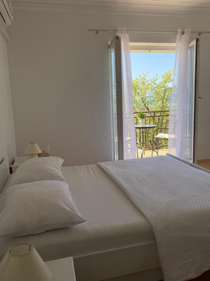 Room For Two Baška Voda Eksteriør bilde